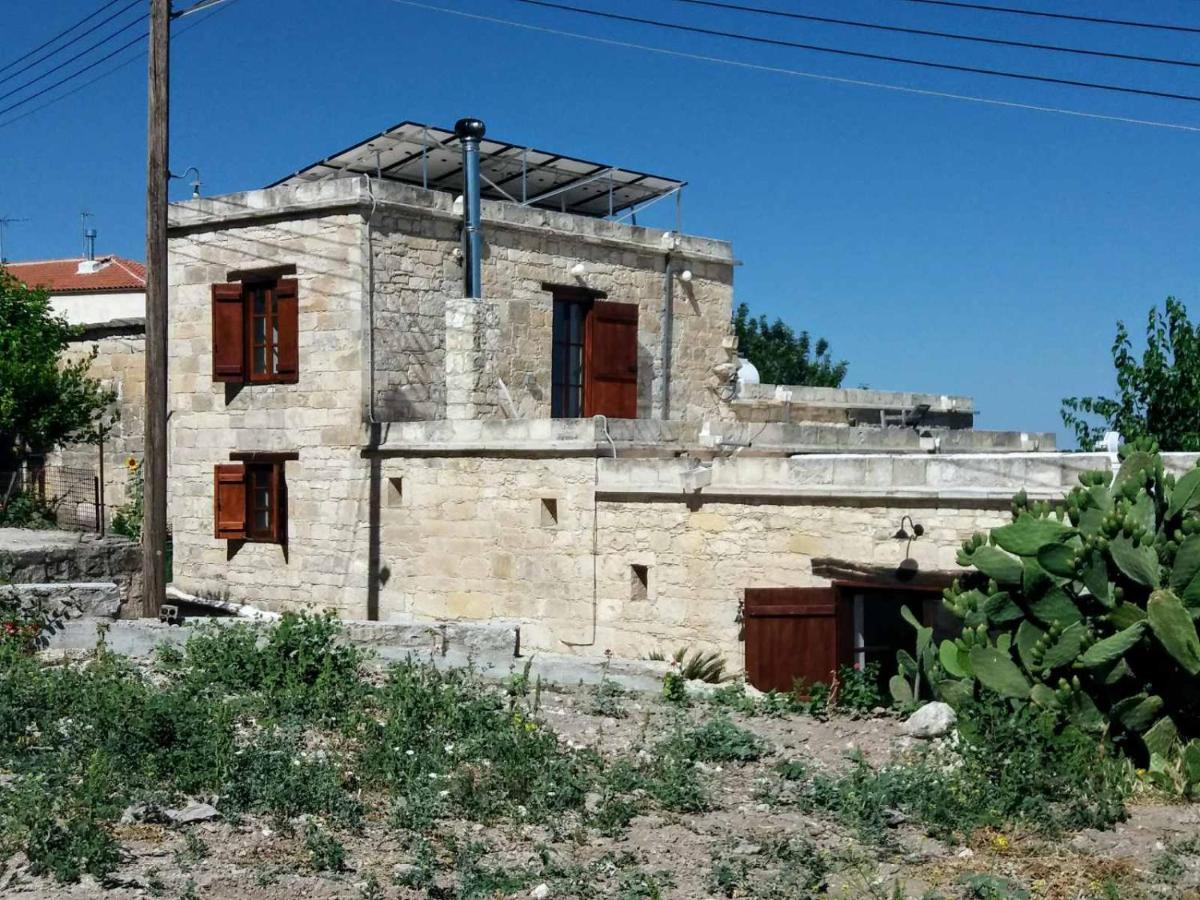 Bed and Breakfast Georgia'S House Fyti Экстерьер фото