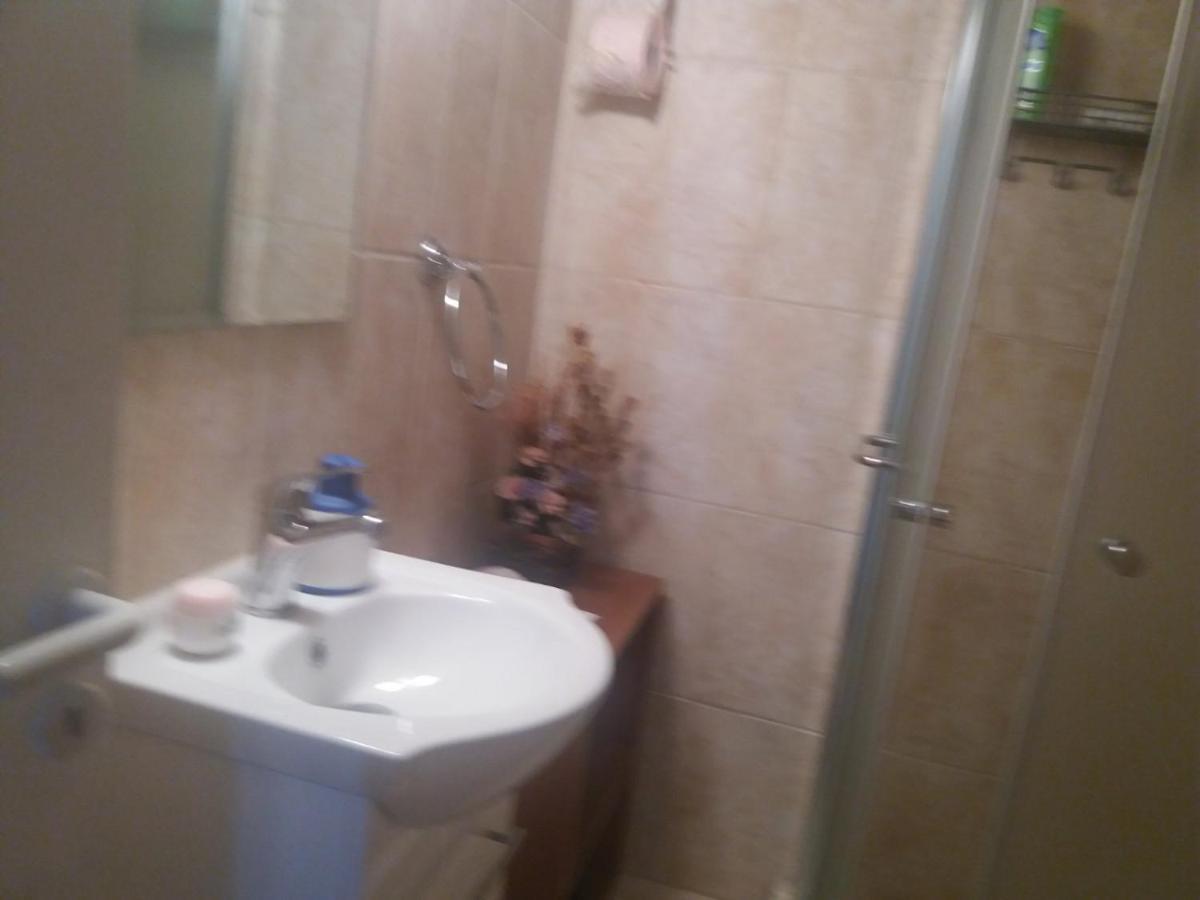 Bed and Breakfast Georgia'S House Fyti Экстерьер фото