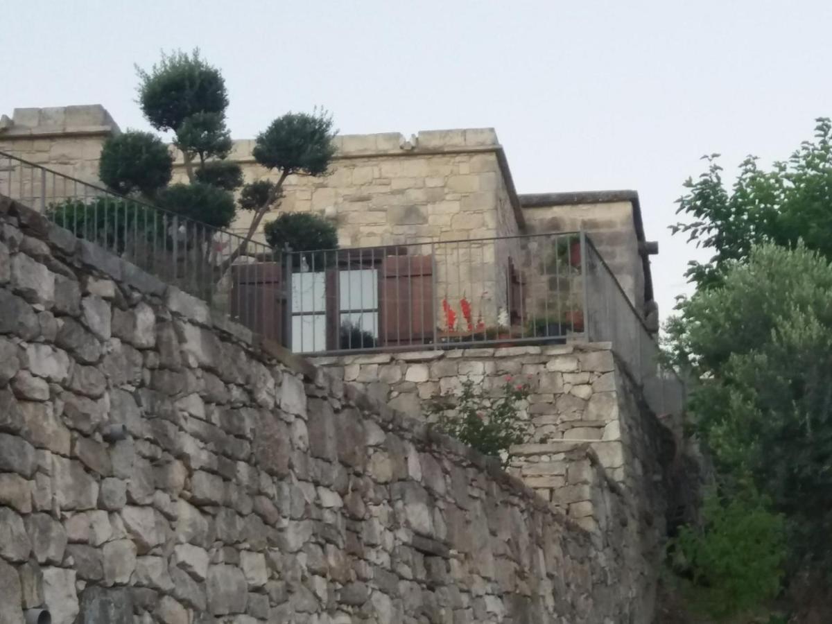 Bed and Breakfast Georgia'S House Fyti Экстерьер фото